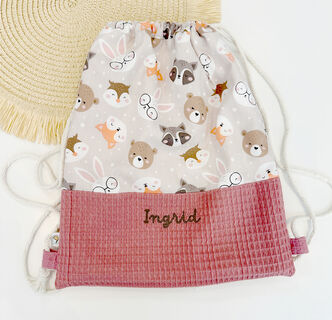 Mochila saco infantil con cuerdas de tela mapaches, conejos y osos
