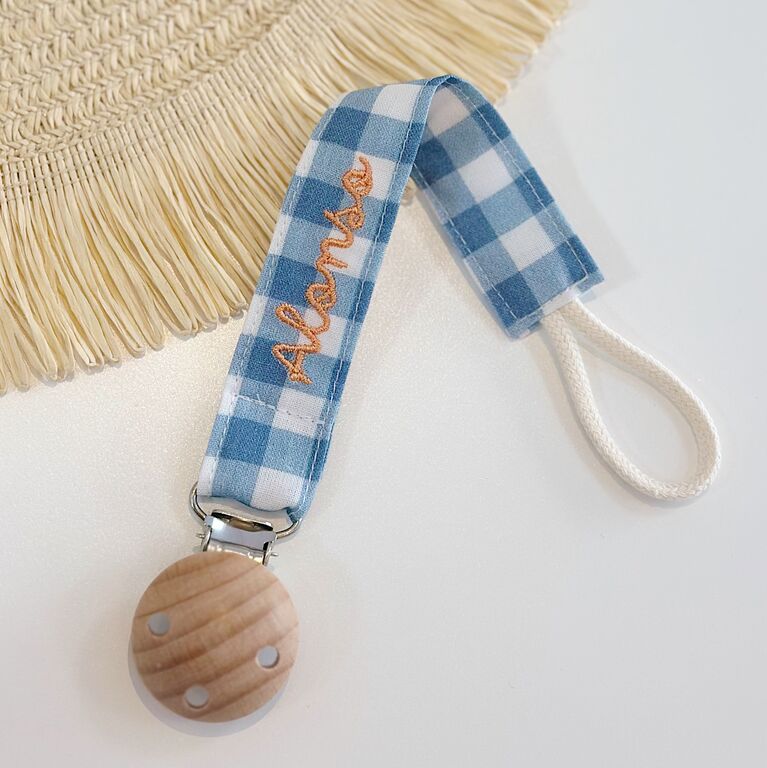 Chupetero personalizado de tela vichy azul