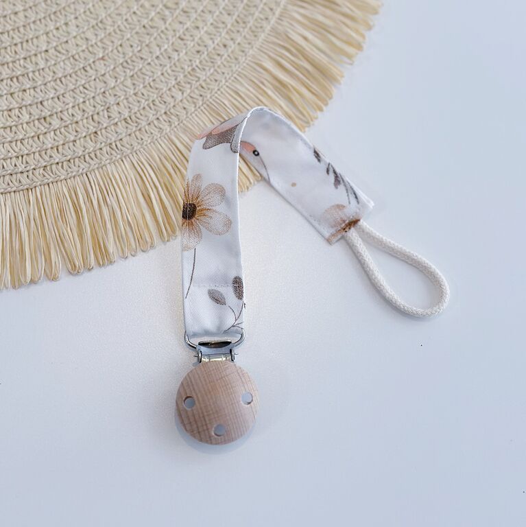 Chupetero personalizado de tela conejitos y flores otoñales