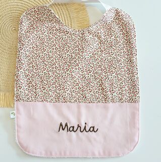 Babero guardería personalizado de tela leopardo rosa y rosa bebé liso