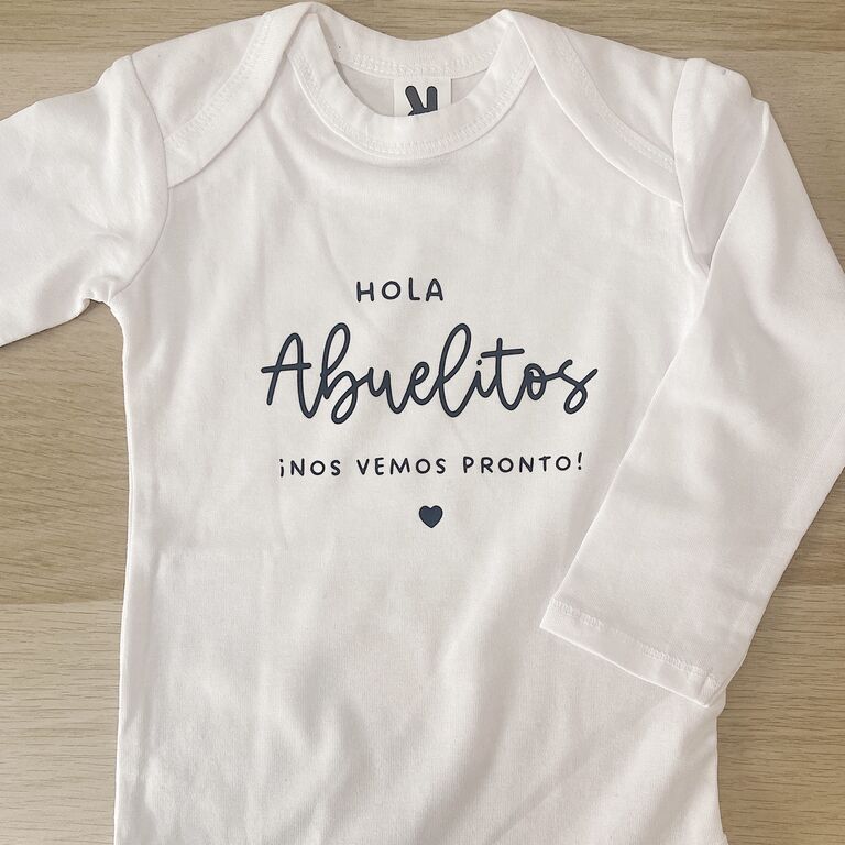 Body "Hola Abuelitos"
