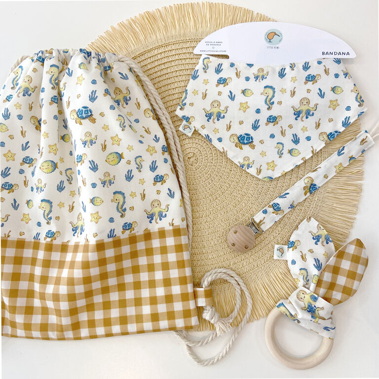 Pack Menorca: mochila de cuerdas, bandana, chupetero y mordedor