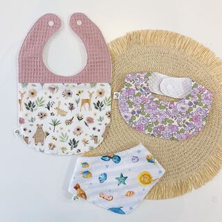 Babero personalizado con nombre